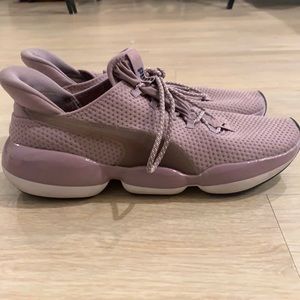 Puma Mode sneakers, size 9.5
